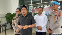 azhar-anggota-dprd-kota-jambi-berkoodinasi-dengan-polda-jambi-terkait-keterlibatan-2-oknum-dalam-kasus-pemerkosaan-1770019797768_169 (1)